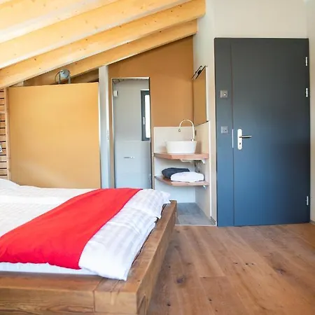 La Tzavane Bed and breakfast 3*