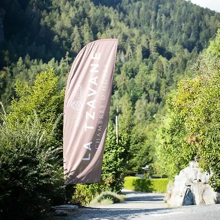 La Tzavane Bed and breakfast Chamoson